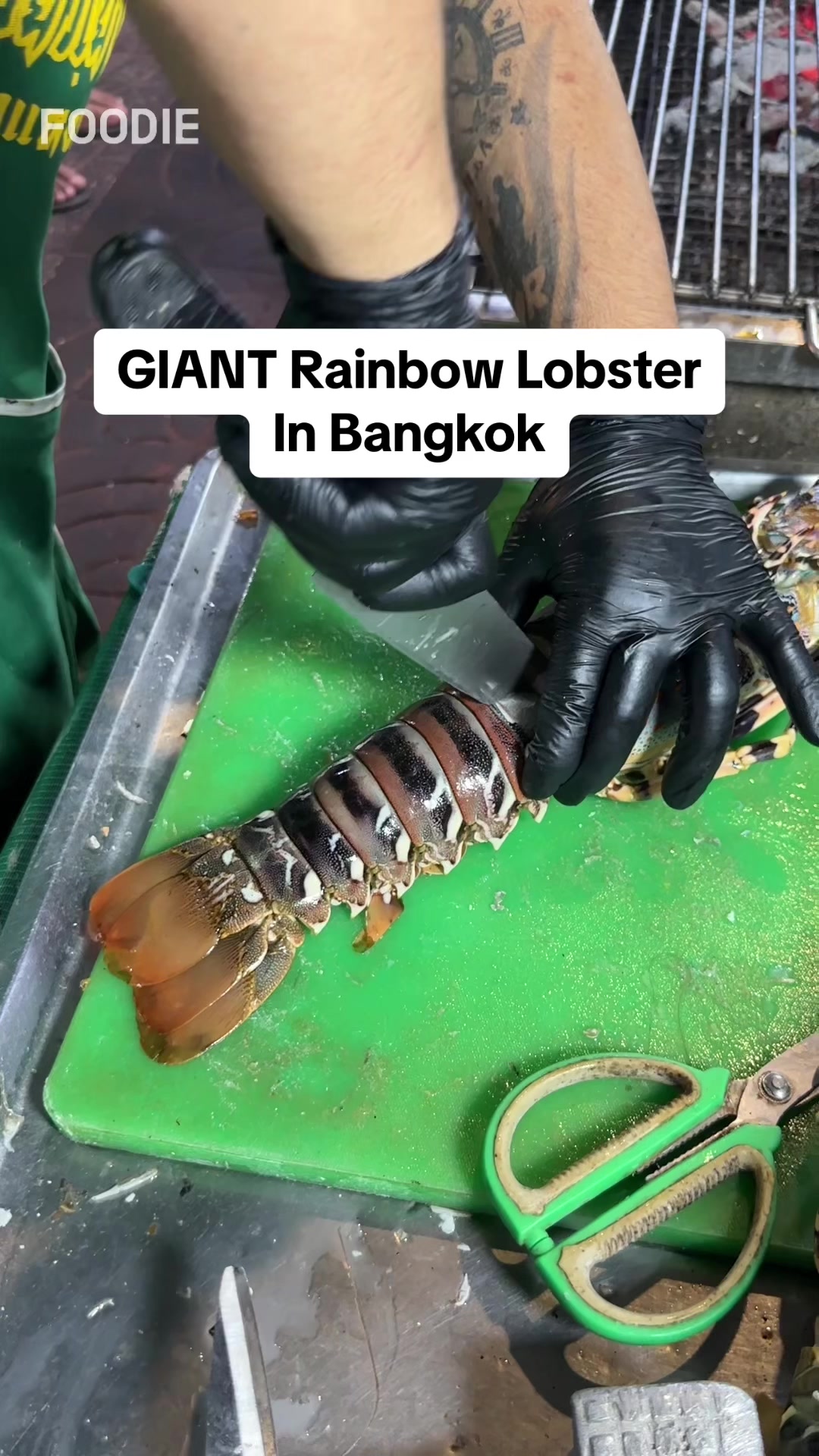 Fikeaw Yaowarat is a hidden gem in the vibrant Yaowarat area of Bangkok. This late-night eatery is famous for its delicious fried rice and flavorful Chinese dishes, drawing locals and travelers alike. The bustling atmosphere gives you a true taste of Bangkok's street food culture, and the generous portions ensure you won't leave hungry! Plus, there's nothing quite like enjoying a meal surrounded by the lively energy of Chinatown at night.