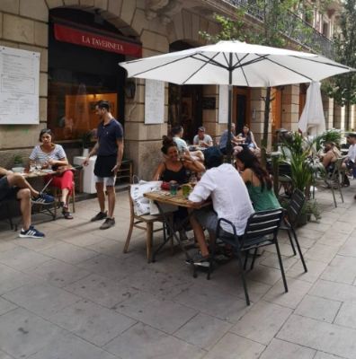 La Taverneta is a hidden gem in Barcelona, renowned for its warm ambiance and delightful Mediterranean dishes. The restaurant's commitment to using fresh, local ingredients shines through in their flavorful paellas and homemade desserts, making it a must-visit for food lovers seeking an authentic dining experience.