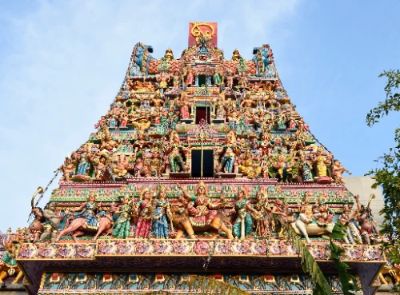 Visiting the Sri Veeramakaliamman Temple is like stepping into a colorful cultural oasis. This beautifully adorned Hindu temple is dedicated to the goddess Kali and offers a fascinating glimpse into Singapore's rich Tamil heritage. Don't miss the intricate carvings and vibrant festival celebrations, which make this a must-see for anyone interested in unique cultural experiences.