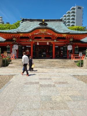 Ikuta Jinja, nestled in the heart of Kobe, is a serene Shinto shrine that dates back over 1,800 years. It's not just a place of worship but a cultural treasure, surrounded by lush greenery and beautiful architecture. The air is filled with a sense of peace, making it a perfect escape from city life. Don't miss the stunning torii gate and the chance to participate in traditional rituals.
