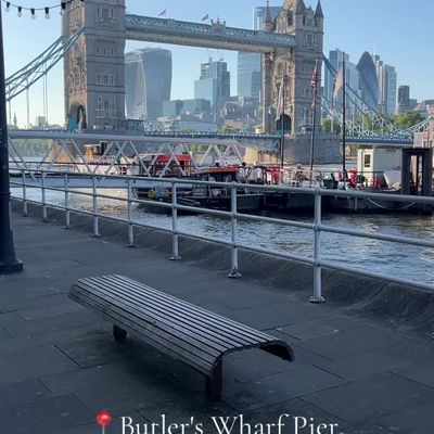 Butler's Wharf Pier offers an incredible riverside experience, with breathtaking views of the Thames and the iconic Tower Bridge. It's a perfect spot for leisurely strolls or relaxation after exploring nearby attractions. The surrounding area has charming cafes and restaurants, making it a great place to unwind while soaking in the vibrant atmosphere of London.